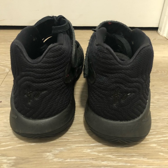 Nike JBY H&H sneakers basketball shoes size 5.5 youth - Picture 3 of 11